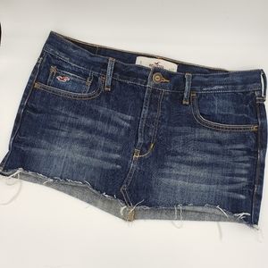 Hollister Distressed Denim Mini Skirt Size 5